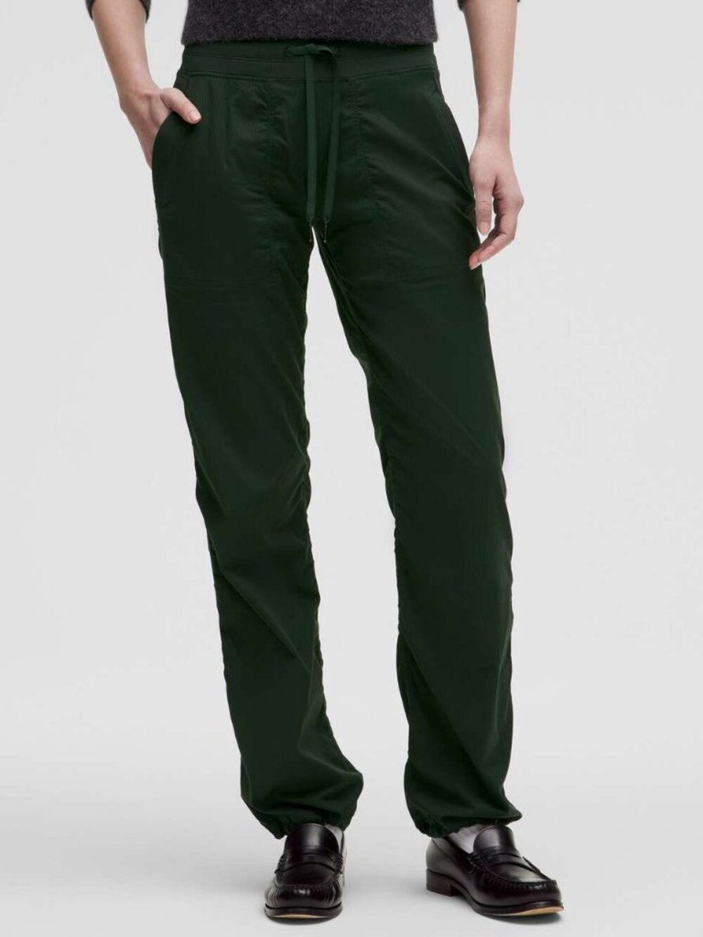 Lululemon Dance Studio Mid-Rise Pant *Short Rainforest Green Size 4